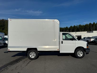 New 2024 Chevrolet Express 3500 w/ Power Convenience Package