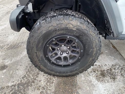 Used 2023 Jeep Wrangler Unlimited Sport image 10