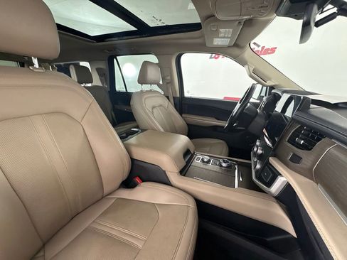 Used 2023 Ford Expedition Max Limited AWD/4WD image 44