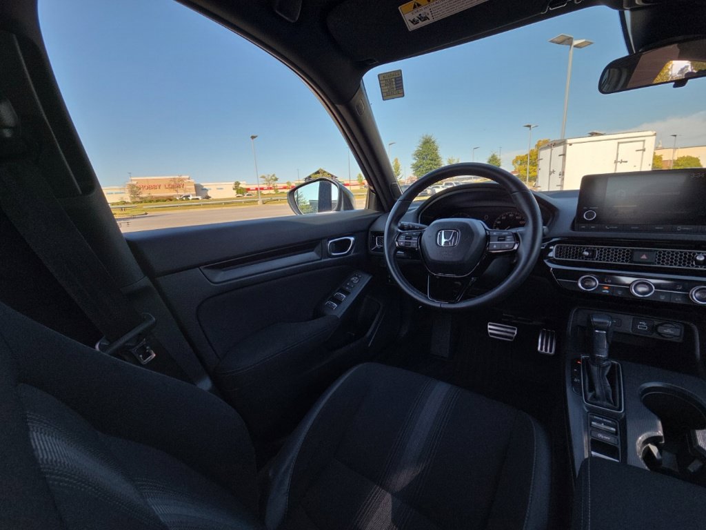 Used 2024 Honda Civic Sport image 15