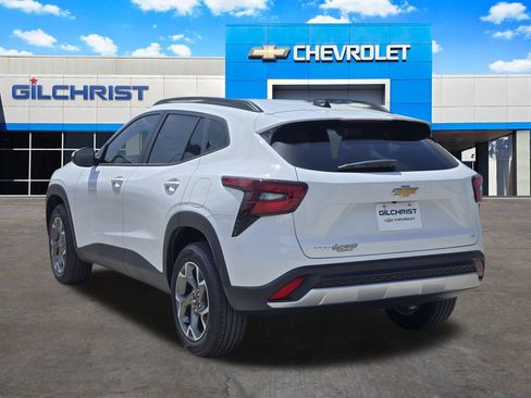 New 2026 Chevrolet Trax LT FWD image 6