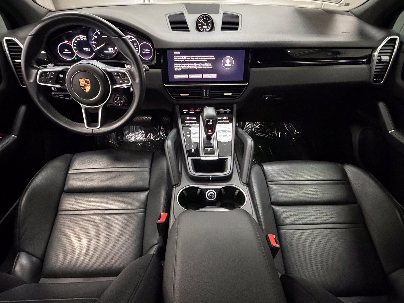 Used 2022 Porsche Cayenne E-Hybrid w/ Premium Package AWD/4WD image 38