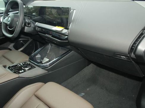 New 2026 BMW X3 xDrive30 w/ Premium Package image 23