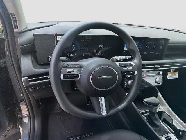 New 2026 Hyundai Tucson SEL Plus FWD image 11