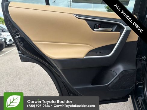 Used 2021 Toyota RAV4 XLE w/ XLE Grade Weather Package AWD/4WD image 19
