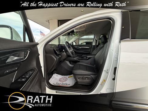 Used 2024 Buick Envision Preferred image 12