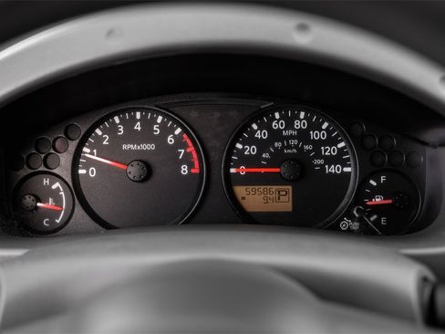 Used 2018 Nissan Frontier S w/ Work Truck Package image 15