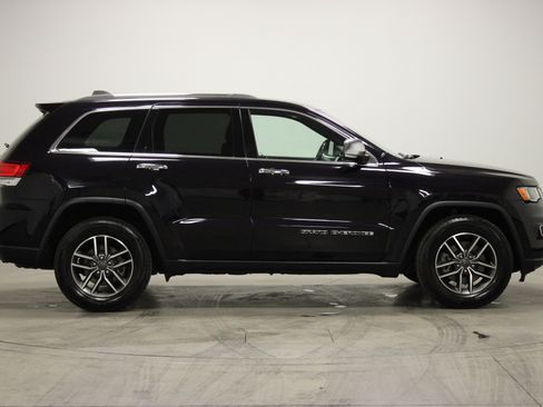 Used 2021 Jeep Grand Cherokee Limited w/ Luxury Group II image 9