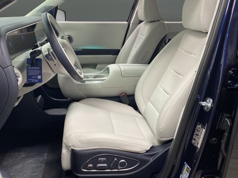 New 2026 Hyundai Palisade Calligraphy FWD image 9
