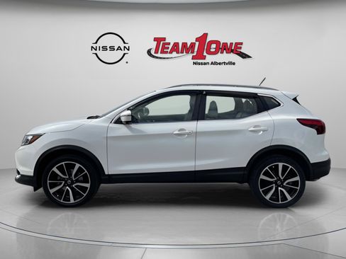 Used 2019 Nissan Rogue Sport SL w/ Premium Package image 5