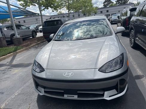 Used 2023 Hyundai Ioniq 6 SEL RWD image 3