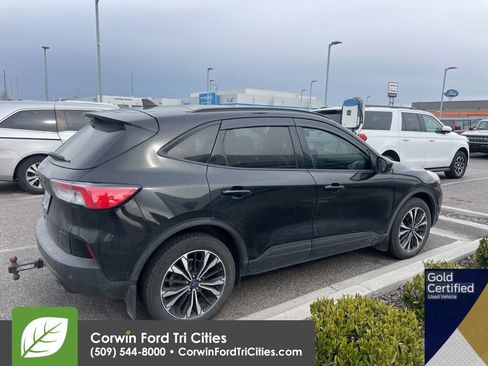 Used 2022 Ford Escape SEL w/ SEL Stealth AWD Package image 13