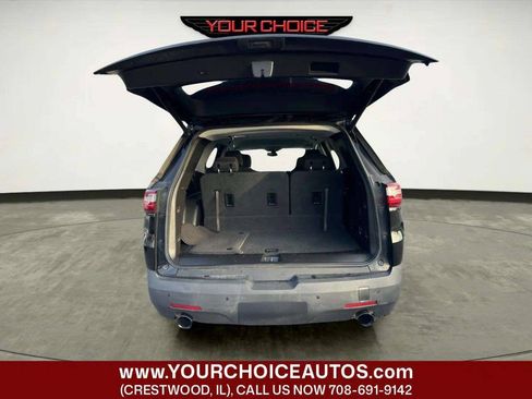 Used 2019 Chevrolet Traverse LT AWD/4WD image 11