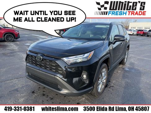 Used 2023 Toyota RAV4 XLE Premium image 1