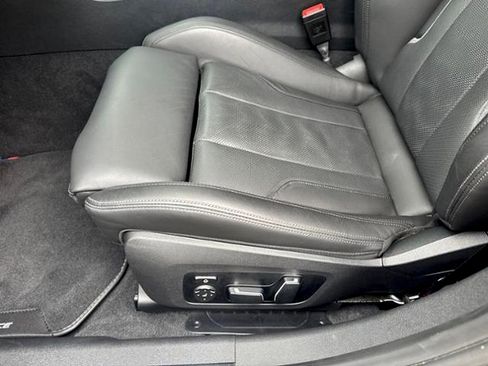 Used 2025 BMW M3 w/ Executive Package RWD image 16