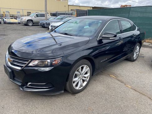 Used 2018 Chevrolet Impala LT image 2