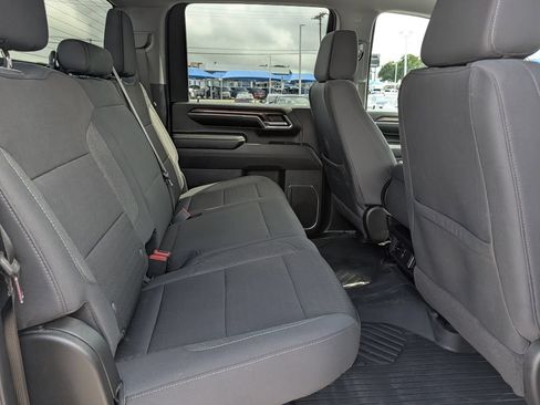 Used 2024 Chevrolet Silverado 2500 LT AWD/4WD image 28