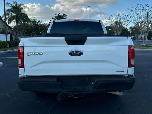 Used 2015 Ford F150 XLT image 6