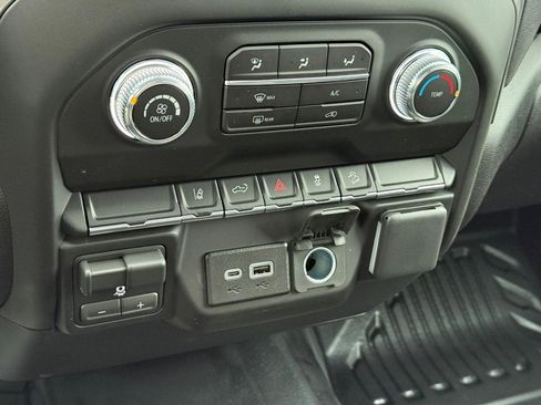 New 2026 GMC Sierra 2500 Pro w/ Convenience Package image 12