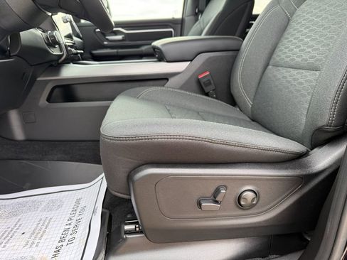 New 2026 RAM 1500 Big Horn AWD/4WD image 17