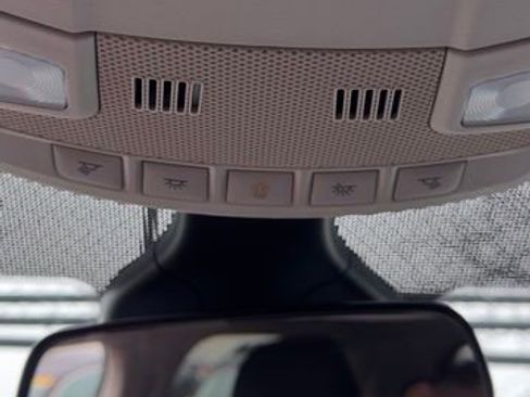 Certified 2024 Ford Edge SE image 17