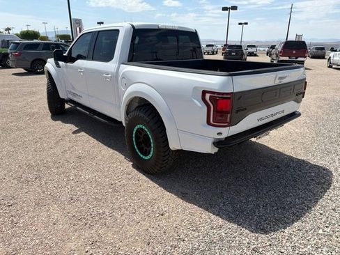 Used 2018 Ford F150 Raptor w/ Equipment Group 802A Luxury AWD/4WD image 4