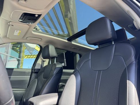 Used 2022 Kia Sorento S w/ Panoramic Sunroof Package image 22