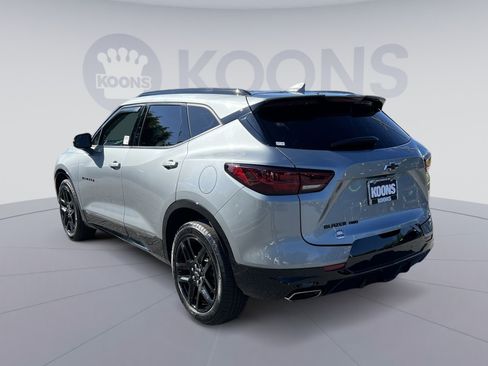 Used 2023 Chevrolet Blazer RS w/ Enhanced Convenience Package AWD/4WD image 4