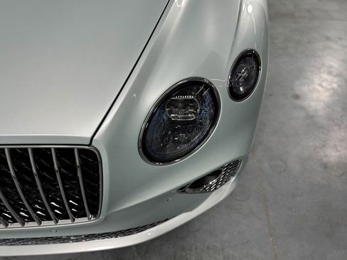 Used 2024 Bentley Continental GT Azure image 47