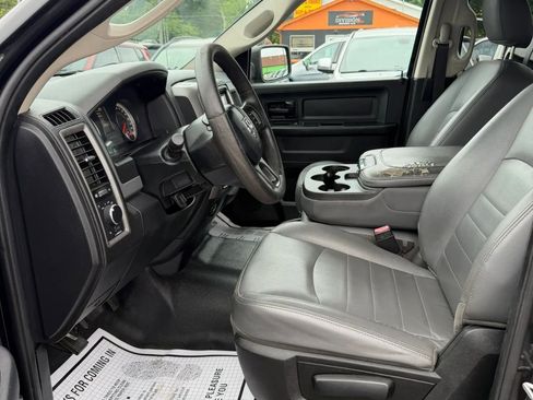 Used 2017 RAM 1500 Tradesman RWD image 10