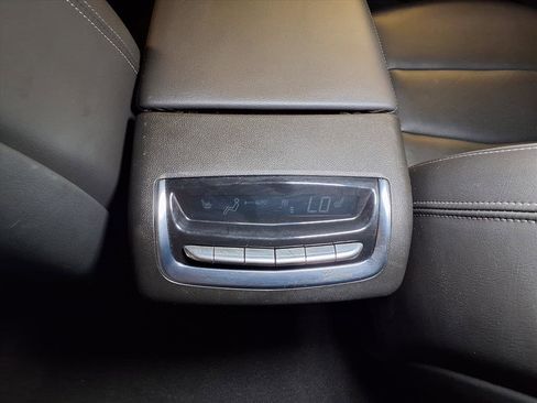 Certified 2025 Cadillac XT6 Premium Luxury image 17