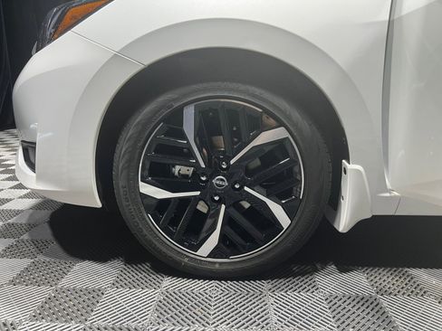 New 2025 Nissan Versa SR w/ Trunk Package image 26