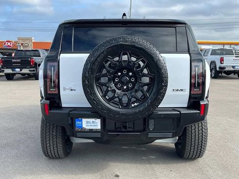 New 2025 GMC Hummer EV 2X AWD/4WD image 4