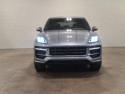 New 2026 Porsche Cayenne AWD/4WD image 10