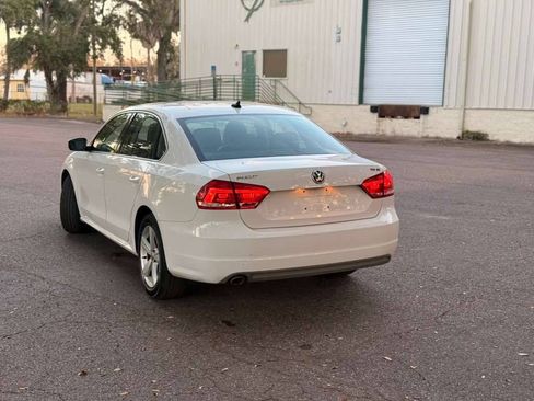 Used 2013 Volkswagen Passat TDI SE FWD image 7