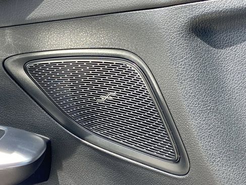 Used 2025 Mercedes-Benz C 300 Sedan image 20