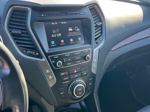 Used 2018 Hyundai Santa Fe Sport 2.0T image 18