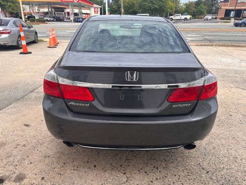 Used 2014 Honda Accord Sport image 5