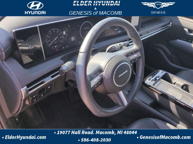 Certified 2025 Hyundai Tucson Limited AWD/4WD image 7