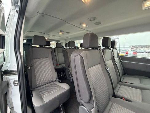 Used 2023 Ford Transit 350 XLT image 24