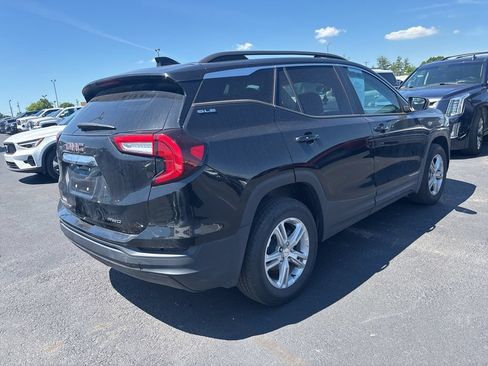 Used 2022 GMC Terrain SLE w/ Driver Convenience Package AWD/4WD image 3