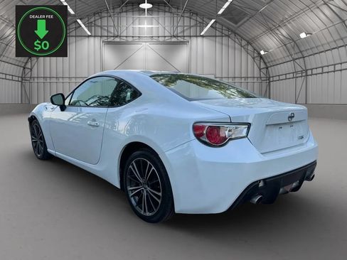 Used 2013 Scion FR-S RWD image 3