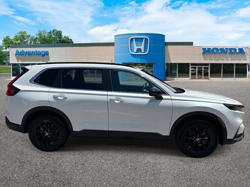 Used 2023 Honda CR-V Sport image 3