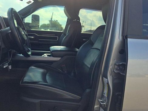 Used 2020 RAM 2500 Laramie w/ Night Edition AWD/4WD image 11