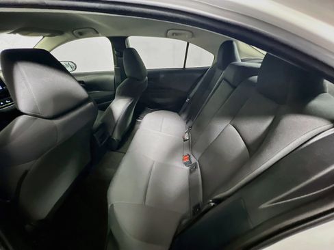 Used 2022 Toyota Corolla LE FWD image 20