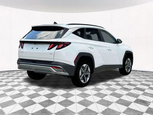 New 2025 Hyundai Tucson SEL image 10