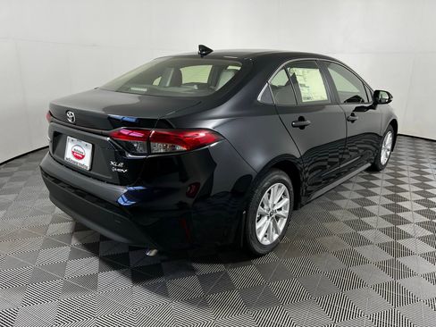 New 2026 Toyota Corolla XLE FWD image 5