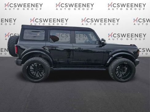 Used 2023 Ford Bronco Outer Banks AWD/4WD image 6