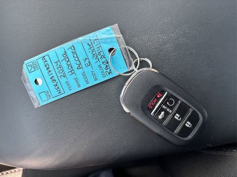 Used 2024 Honda Accord EX image 34
