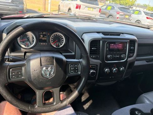 Used 2017 RAM 1500 Tradesman RWD image 16